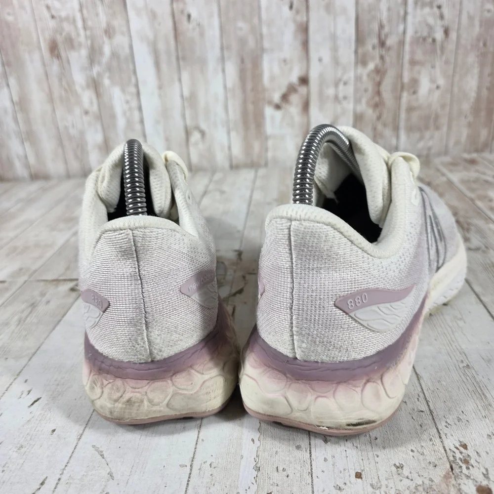 New Balance Fresh Foam 880 v12 Womens Running Shoes Cream Mauve W880Z12 Size 8